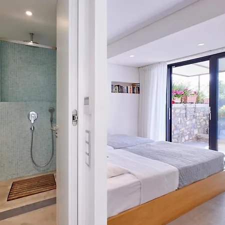 Cape Kitries * Kitriaí